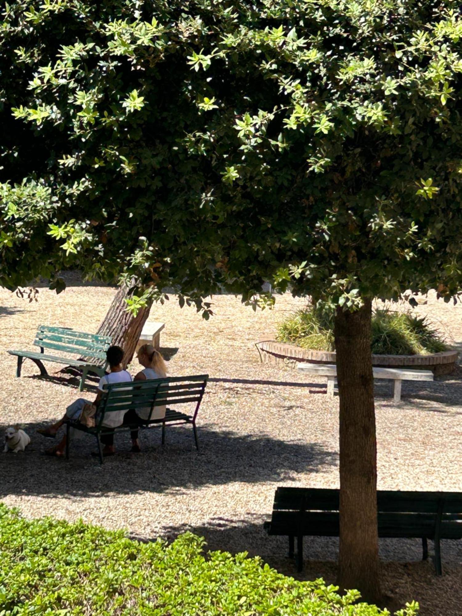 Tra mare e arte Lido di Ostia Exterior foto